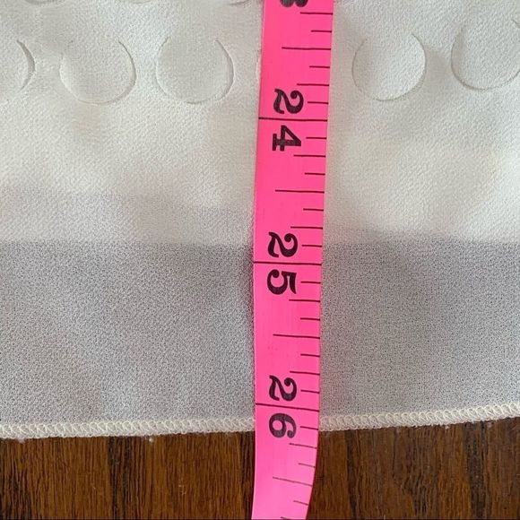 Ann Taylor Sleeveless White Circle Cut Top Small - Picture 9 of 16